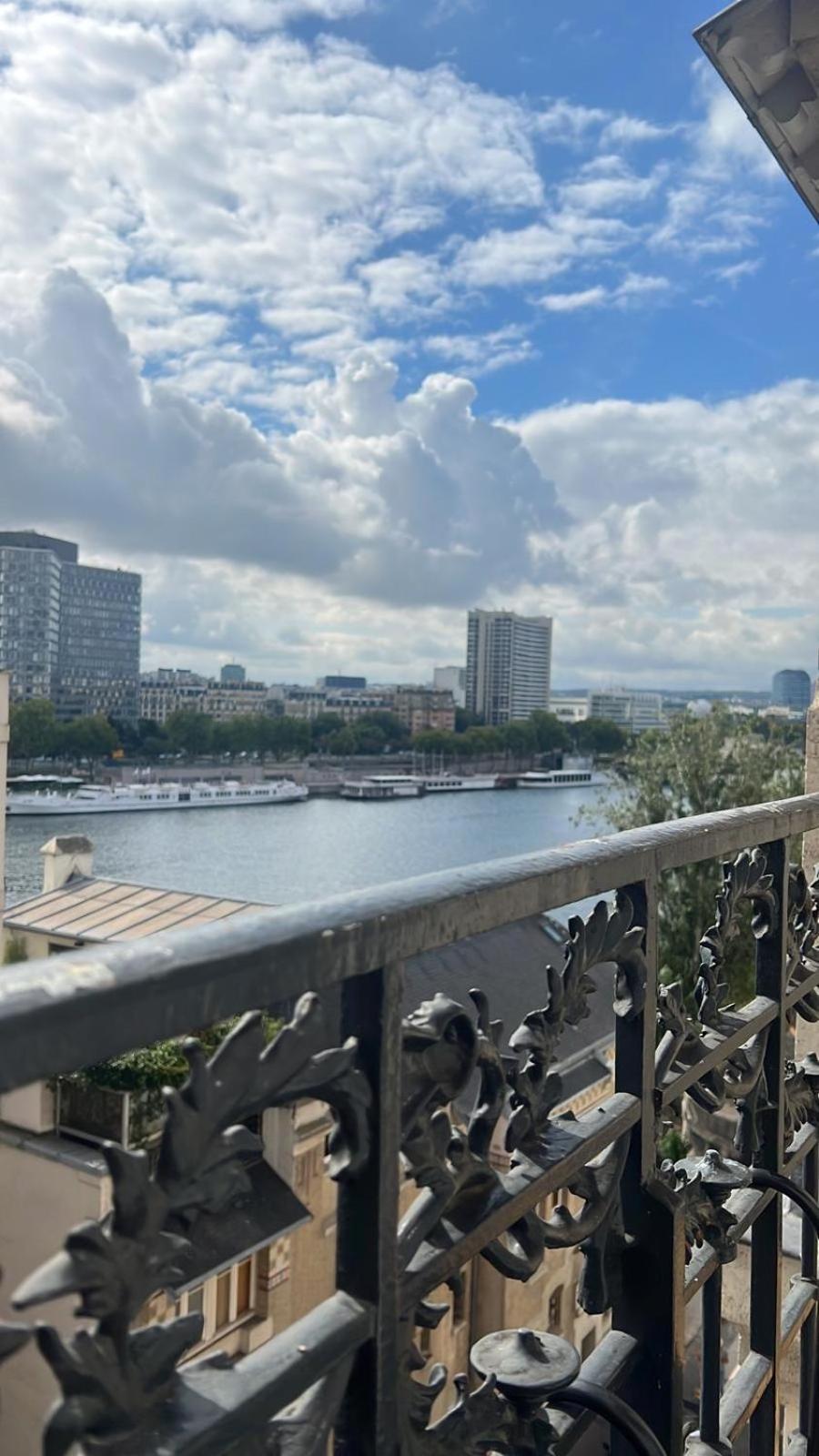 شقة Quai De Seine Tour Eiffel Trocadero باريس المظهر الخارجي الصورة